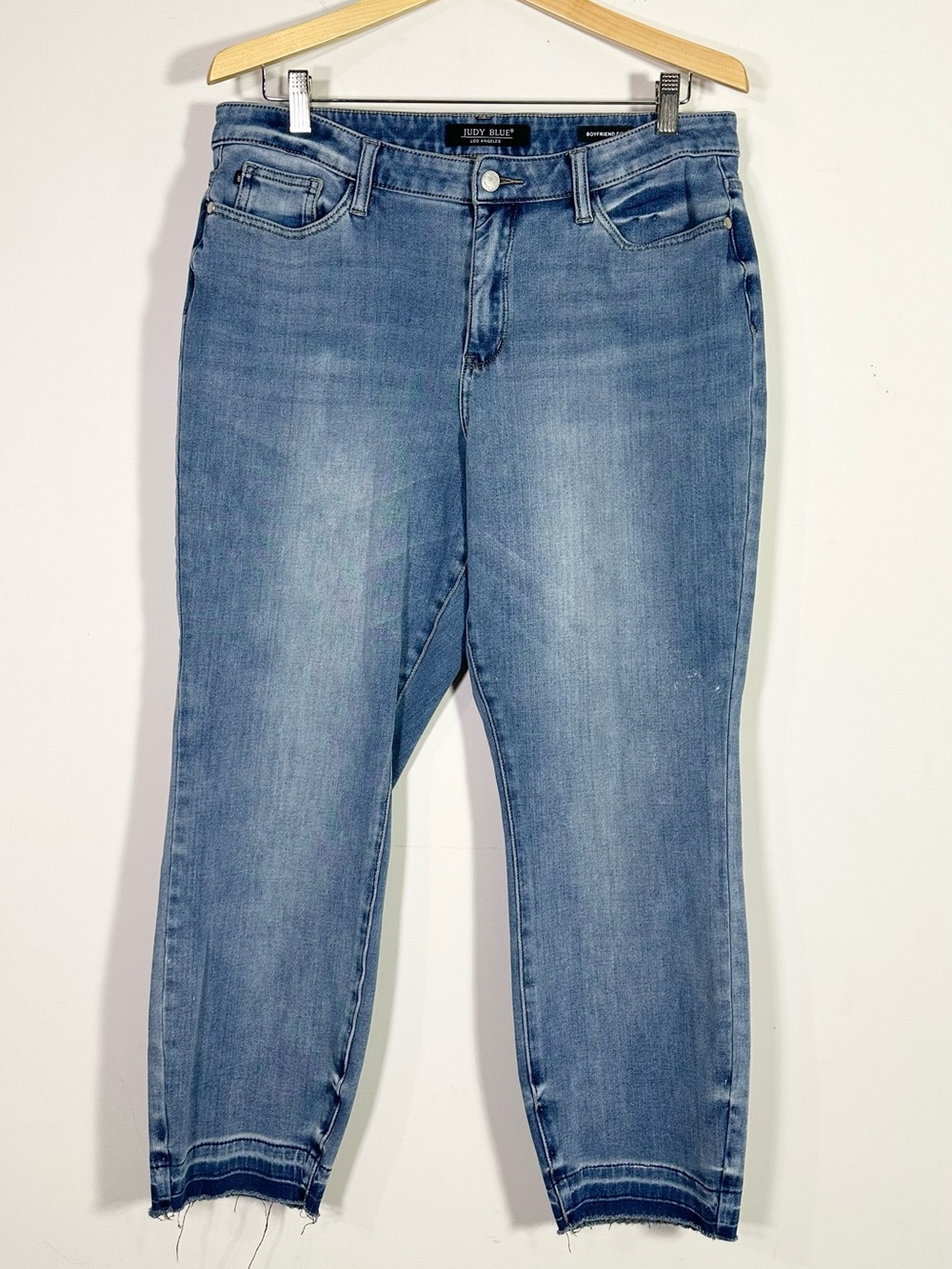 Judy Blue Light Wash High Rise Cropped Boyfriend Fit Jeans